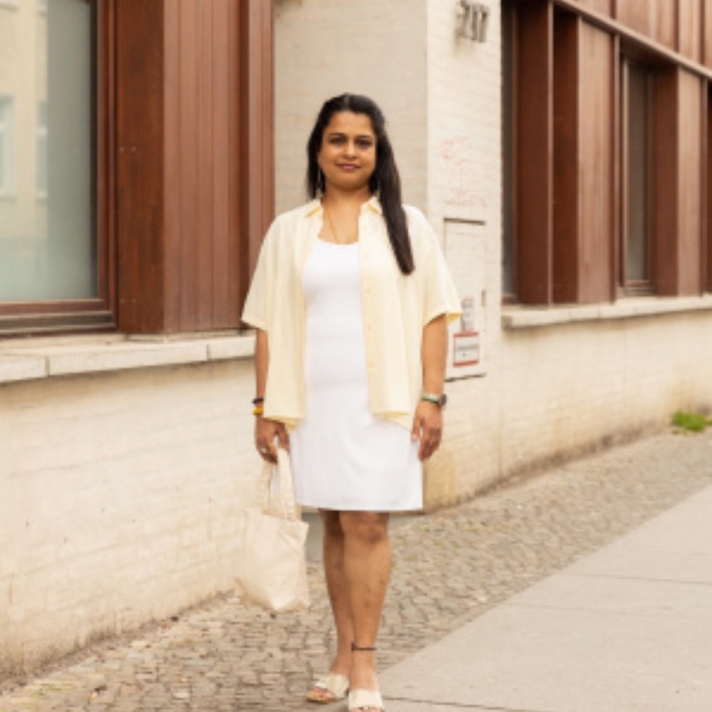 Uniqlo White Airism Soft Mini Dress - Picture 6 of 7